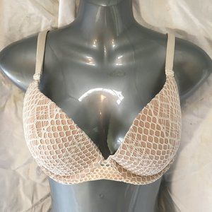 Victoria’s Secret Bra 32DD Very Sexy Lightly Lined Plunge Lace Beige Push-Up